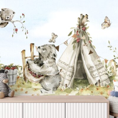 Fototapeta dla dzieci z motywem bawiących sie niedźwiadków w stylu akwarelowym na ścianie w pokoju dziecięcym.